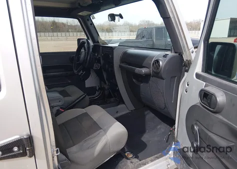 2010 Jeep Wrangler Unlimited Sport from USA, damaged, VIN 1J4BA3H10AL112148